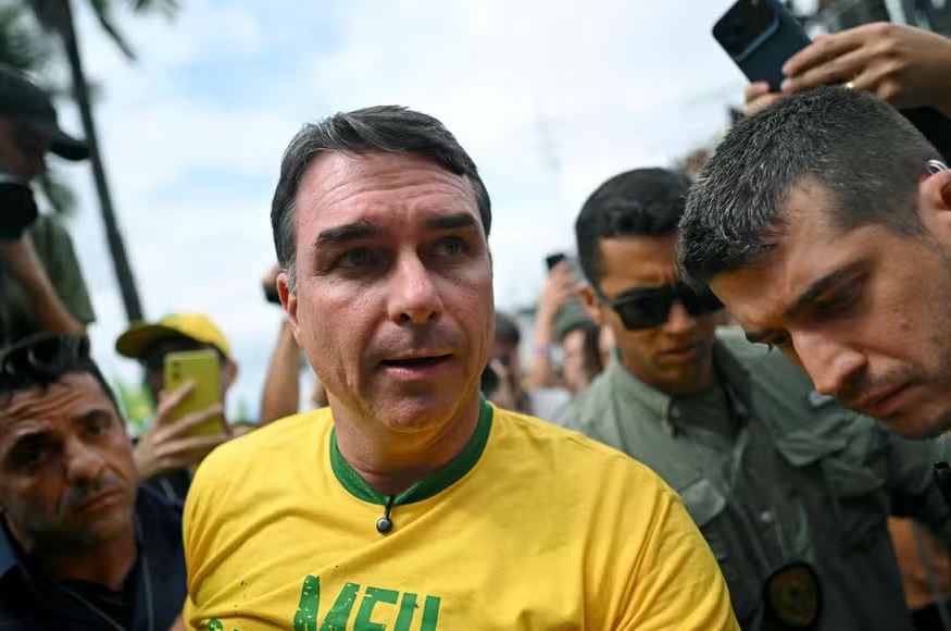 Flávio Bolsonaro | Foto: Mauro Pimentel