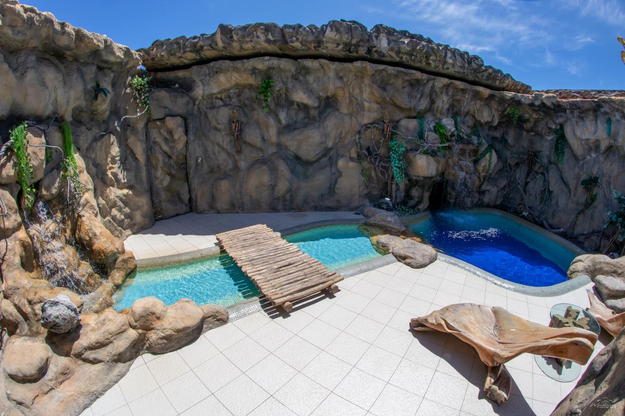 Suíte Gruta Azul do Motel Del Rey