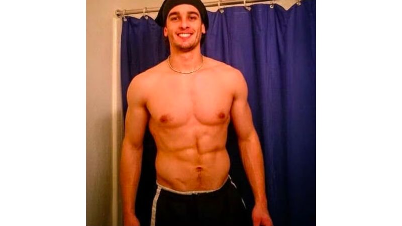Marco Furlan mantinha perfil ativo no Tinder