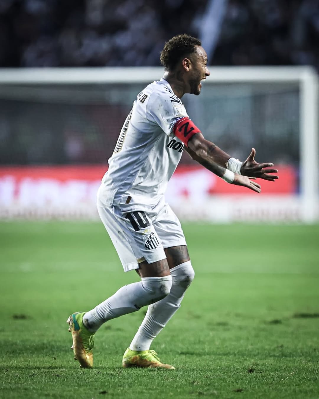 @_reinaldocampos / Santos FC
