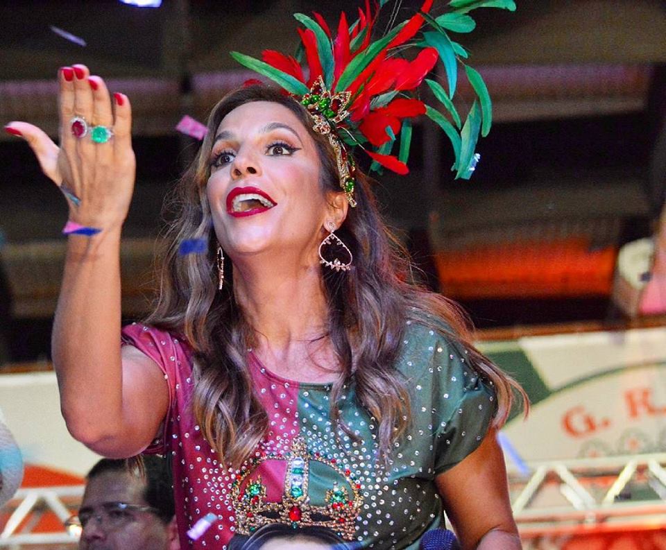 Ivete Sangalo na Grande Rio (Agnews)