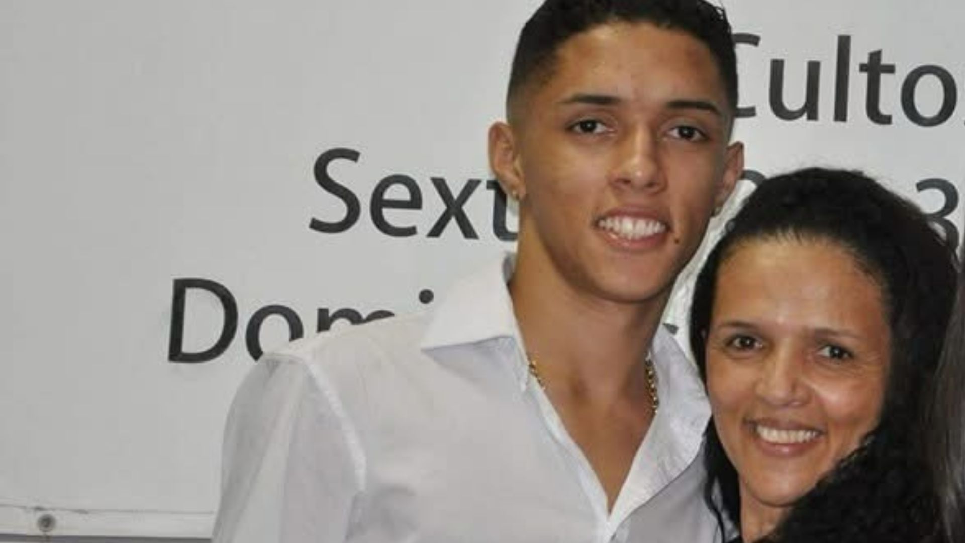 Emocionada, mãe de Buzeira agradeceu pelas orações e celebrou a liberdade do influenciador - Foto: Redes Sociais