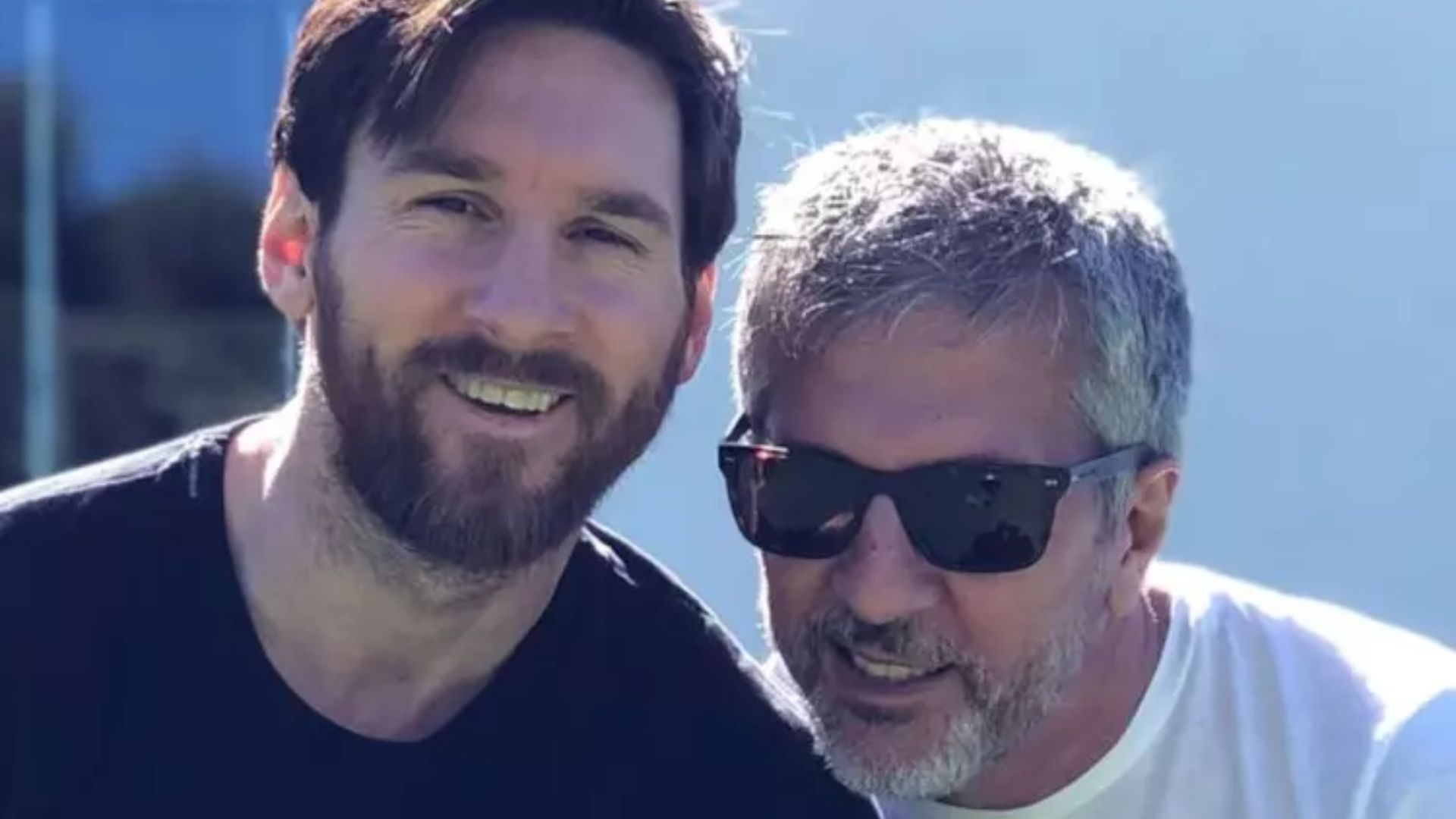 Lionel Messi ao lado do pai, Jorge Messi - Foto: Reprodução / Redes Sociais