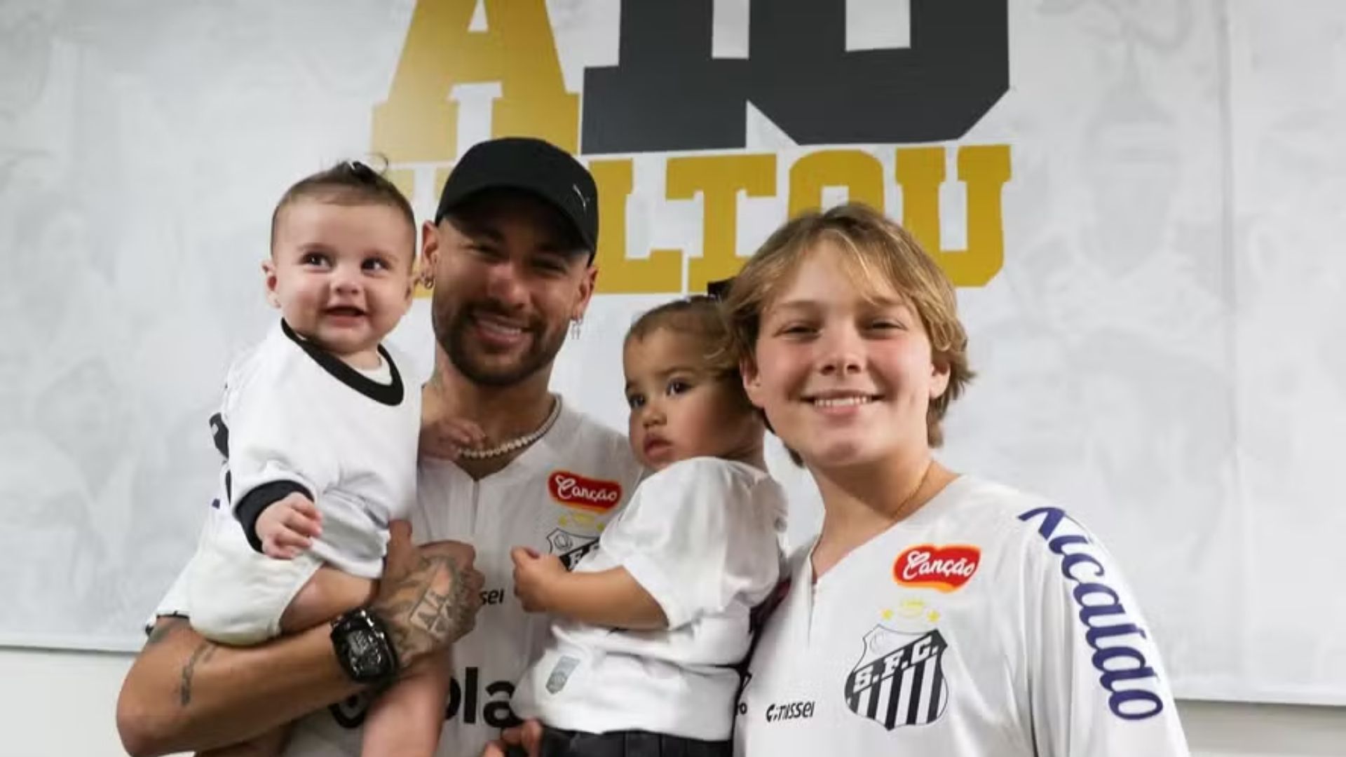Pai de quatro filhos, Neymar reage a boato sobre pensão e surpreende: “Concordo” - QTU Questões do Universo