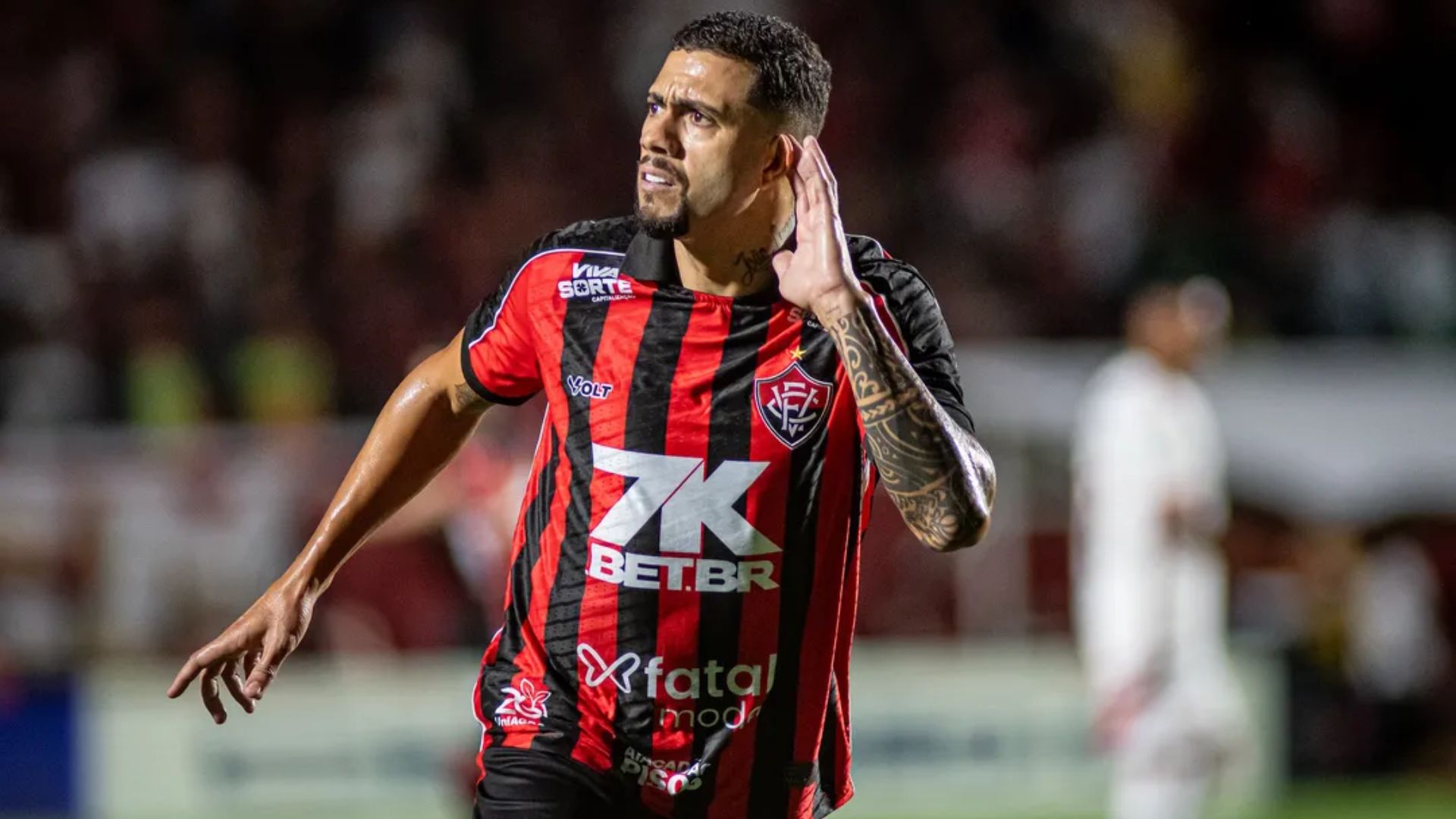 Wellington Rato em atuação com a camisa do Esporte Clube Vitória - Foto: Victor Ferreira / ECV