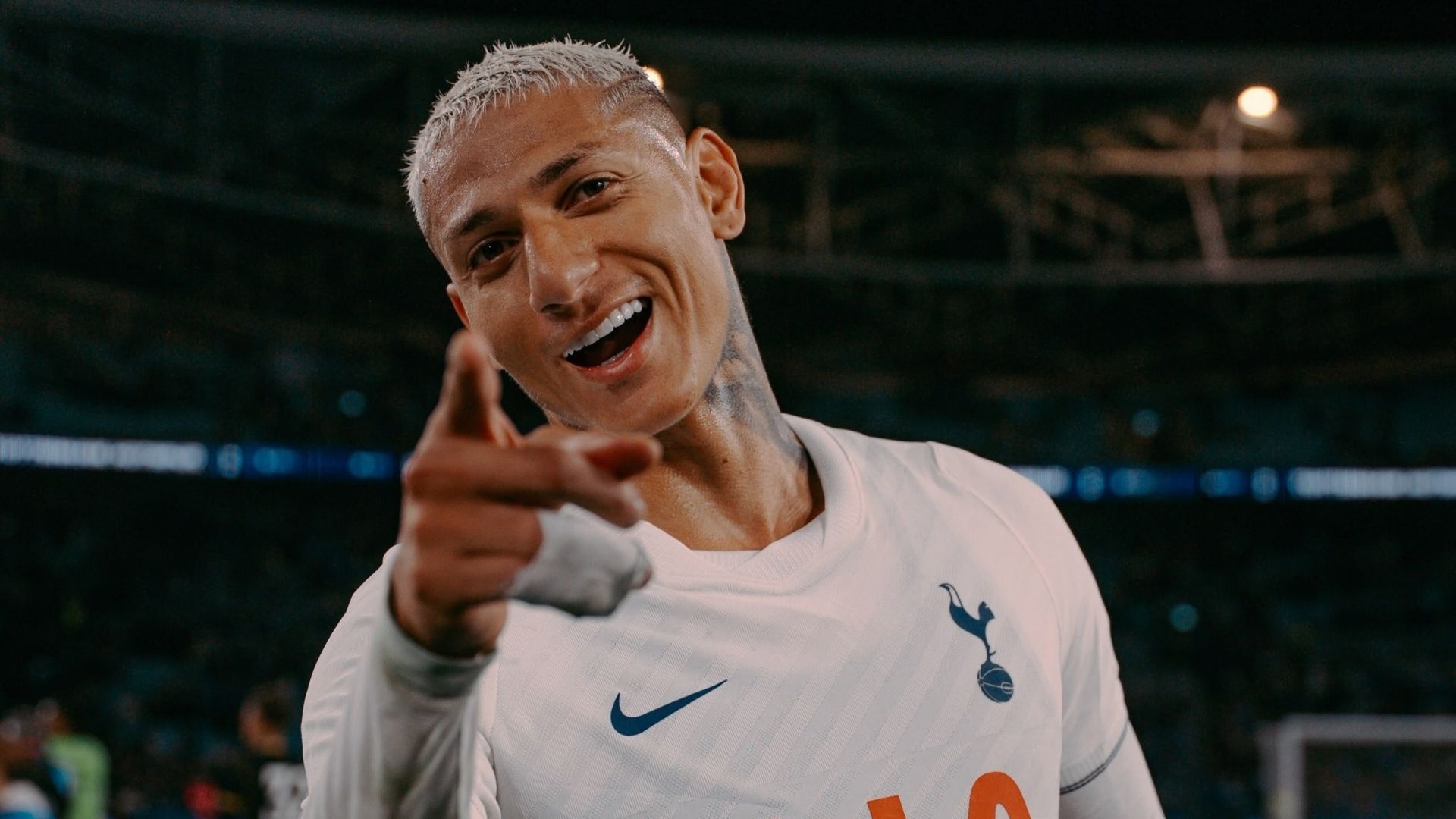 Richarlison com as cores do Tottenham - Foto: Reprodução / Instagram / @richarlison