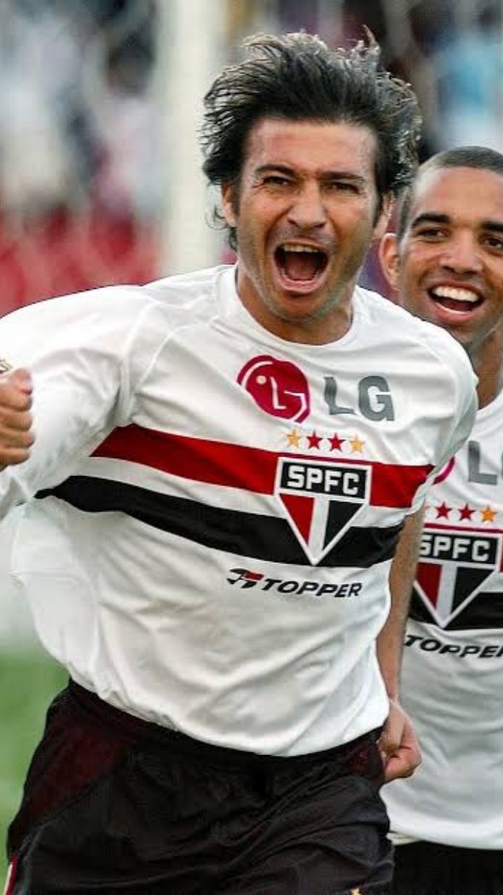 Ex-atacante Luizão