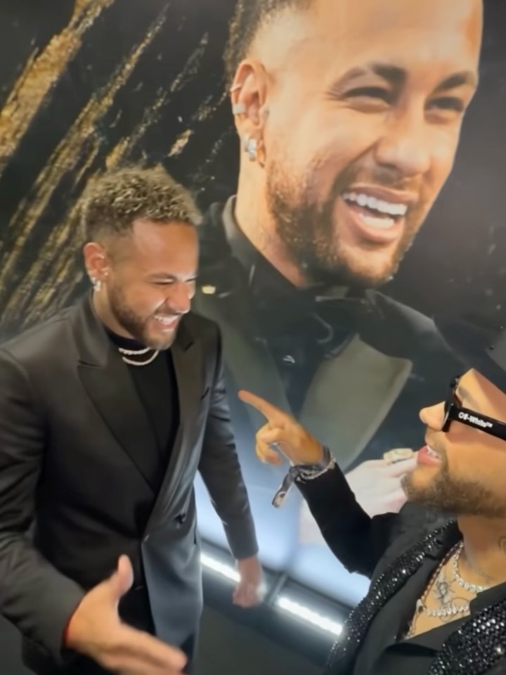 Encontro entre Neymar e Eigon Oliver, sósia do ney