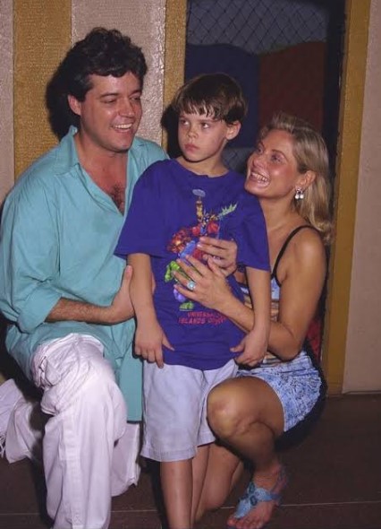 Vera Fischer, o filho, Gabriel Camargo e o ex-marido da atriz, Felipe Camargo