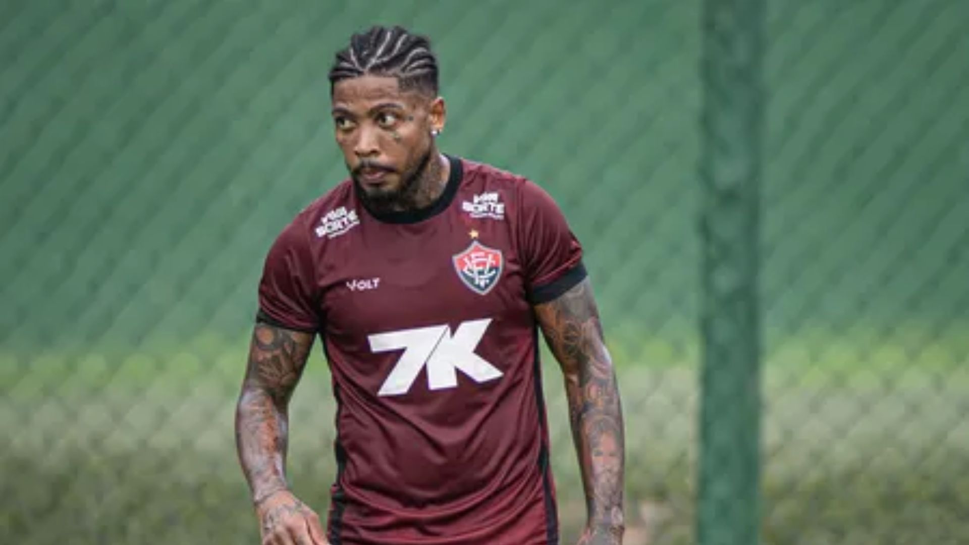 Marinho com as cores do Esporte Clube Vitória - Foto: Victor Ferreira / ECV