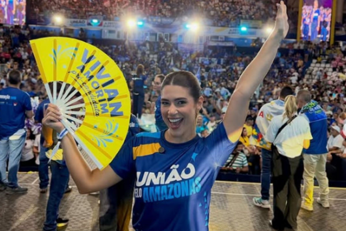 Viviam Amorim