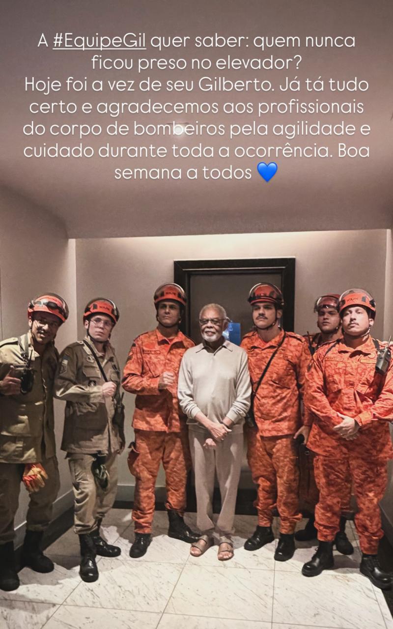 Gilberto Gil resgatado por bombeiros