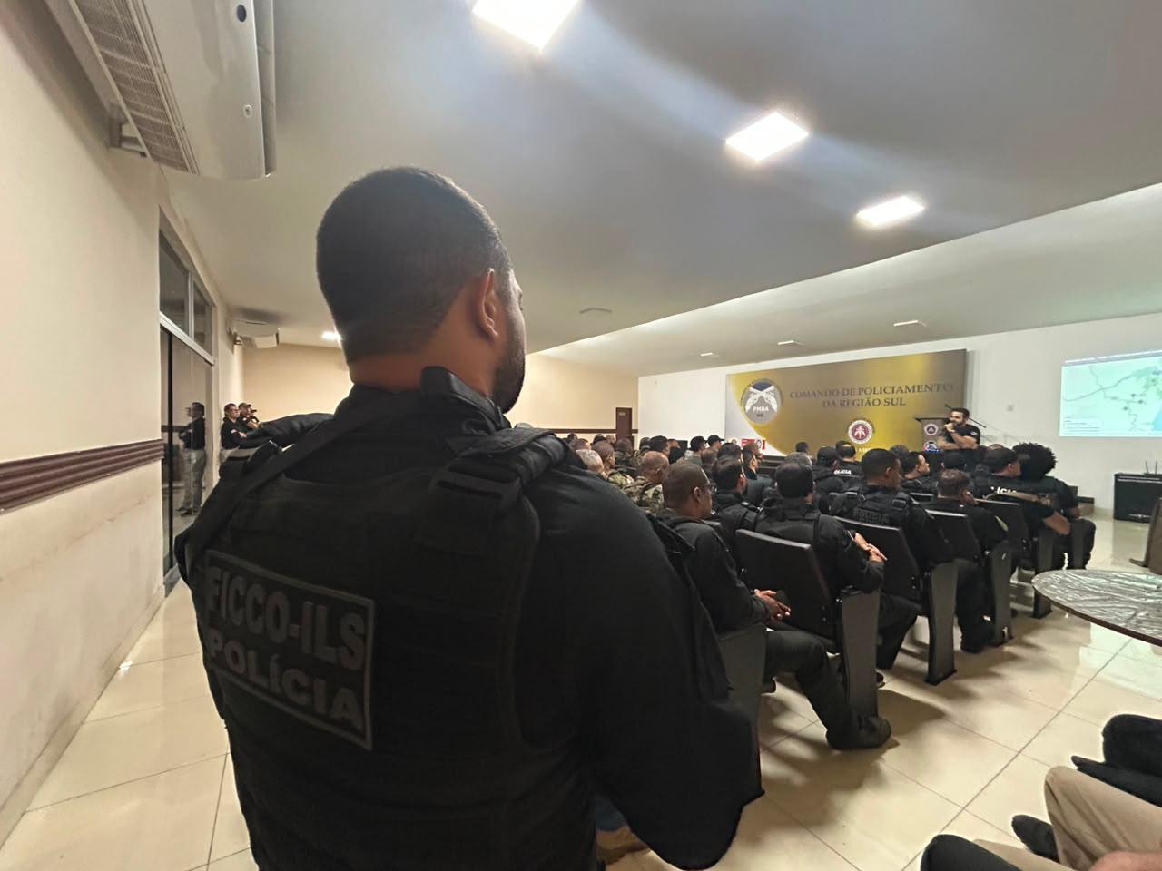 Operação envolve equipes das Polícias Federal, Militar e Civil