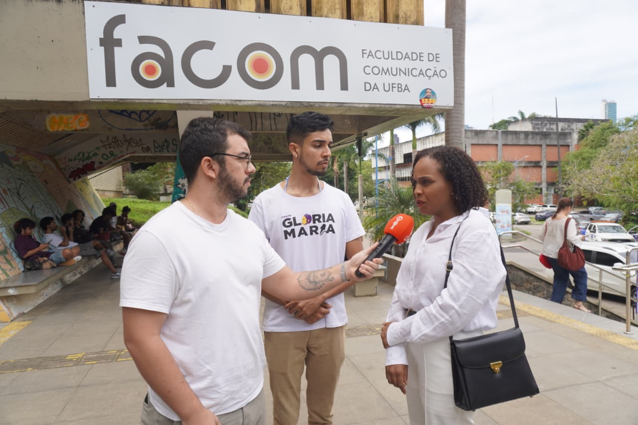 Estudantes da UFBA protestam contra Diego Castro. (Foto: Devid Santana / BNews)
