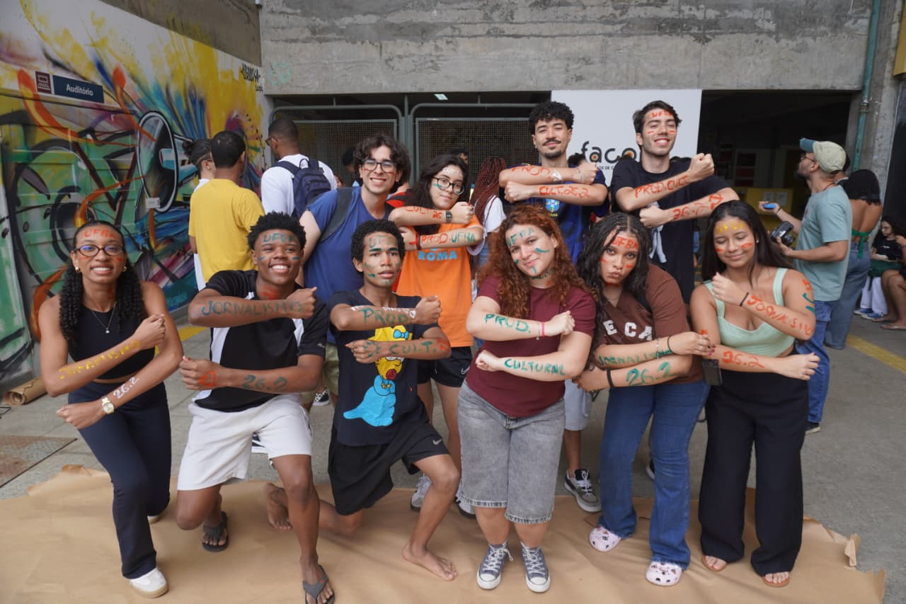 Estudantes da UFBA protestam contra Diego Castro. (Foto: Devid Santana / BNews)