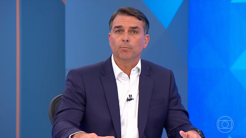 Flávio Bolsonaro no Jornal Nacional na úlima sexta-feira (28) - Foto: Reprodução / TV Globo