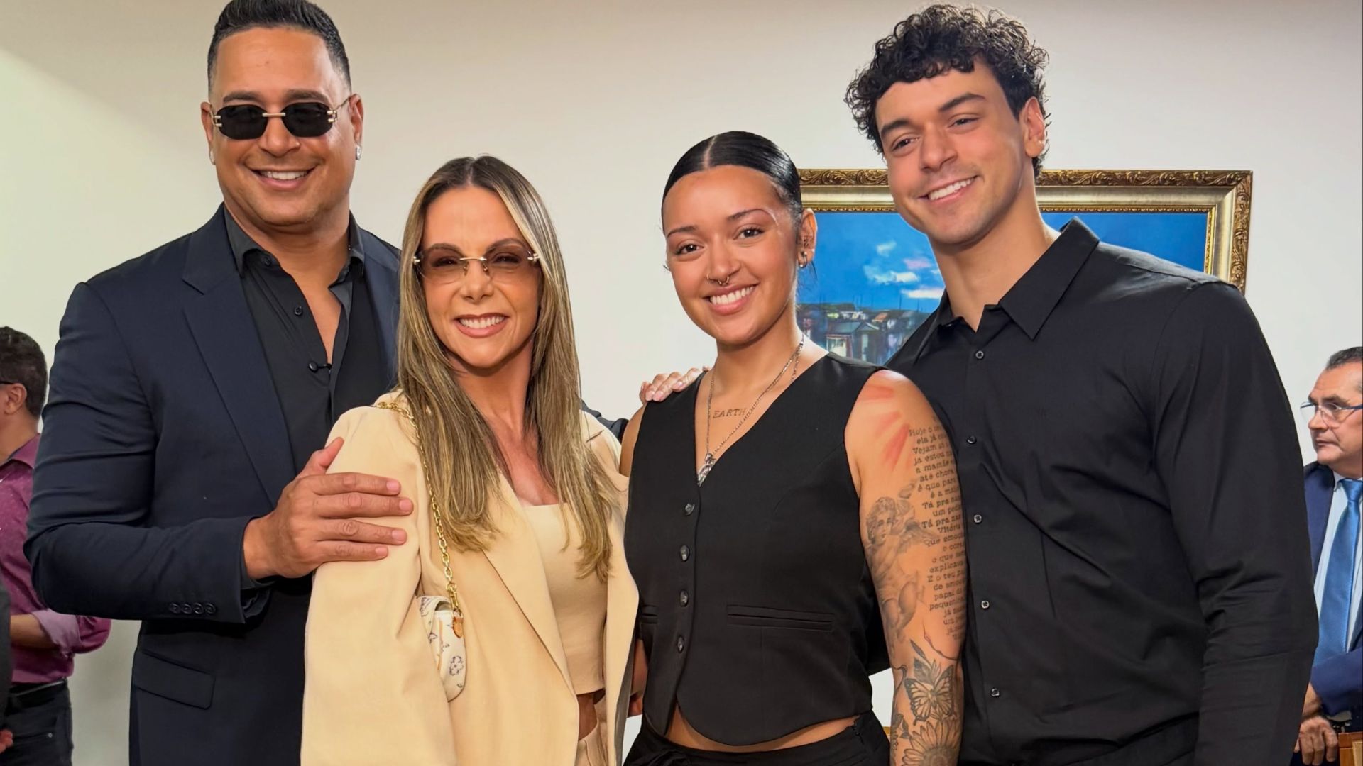 Carla Perez e Xanddy tomam atitude antes de casamento do filho e explicam: "Ninho vazio" - Foto: Instagram