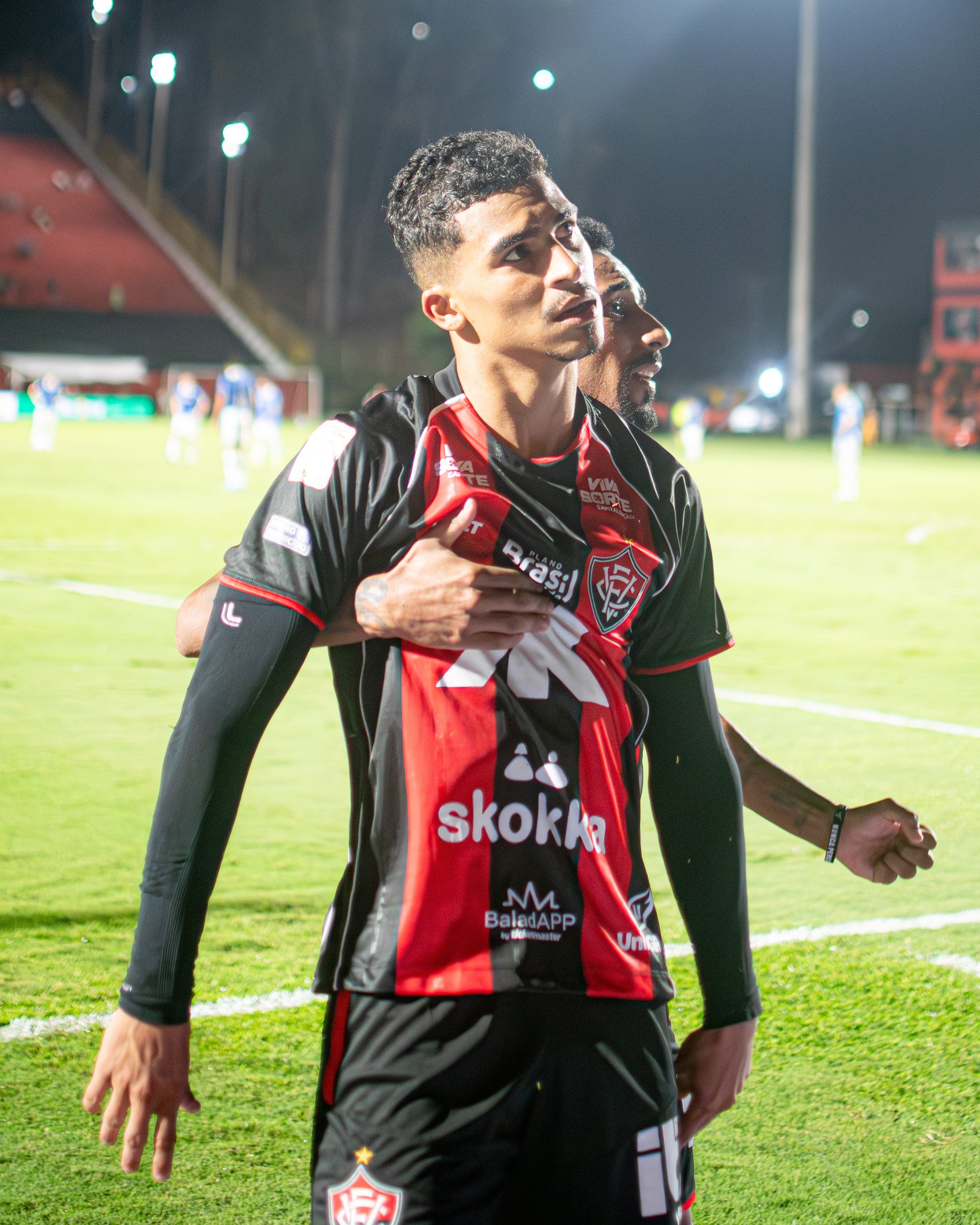 Renê com as cores do Esporte Clube Vitória - Foto: Victor Ferreira / ECV