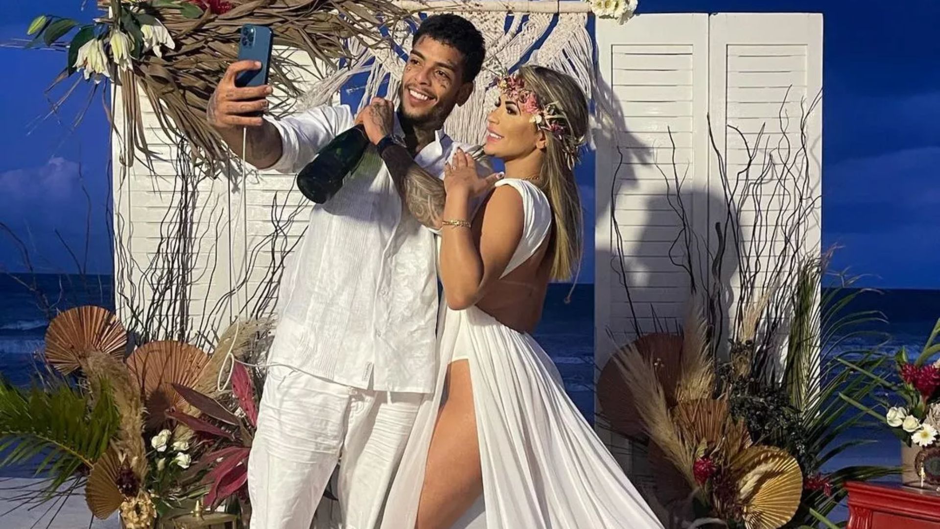 MC Kevin e Deolane Bezerra mantinham um relacionamento na época da morte do cantor, em maio de 2021 — Foto: Reprodução/Instagram