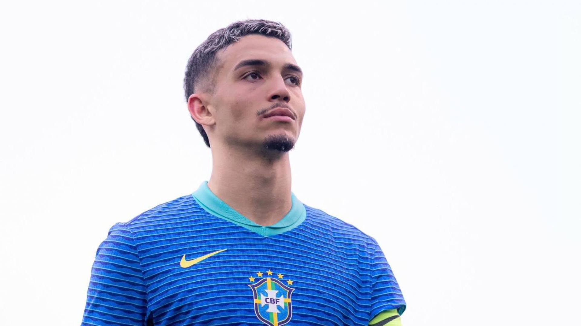 Arthur Dias, do Athletico-PR, pela Seleção Brasileira Sub-20 - Foto: Reprodução / Instagram / @dias_arthur04