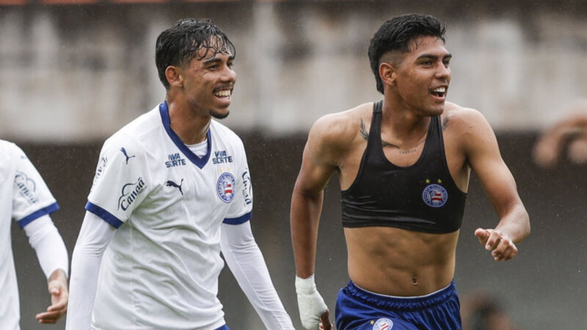 João Andrade com as cores do Esporte Clube Bahia - Foto: Divulgação | @RaphaMarquesFoto