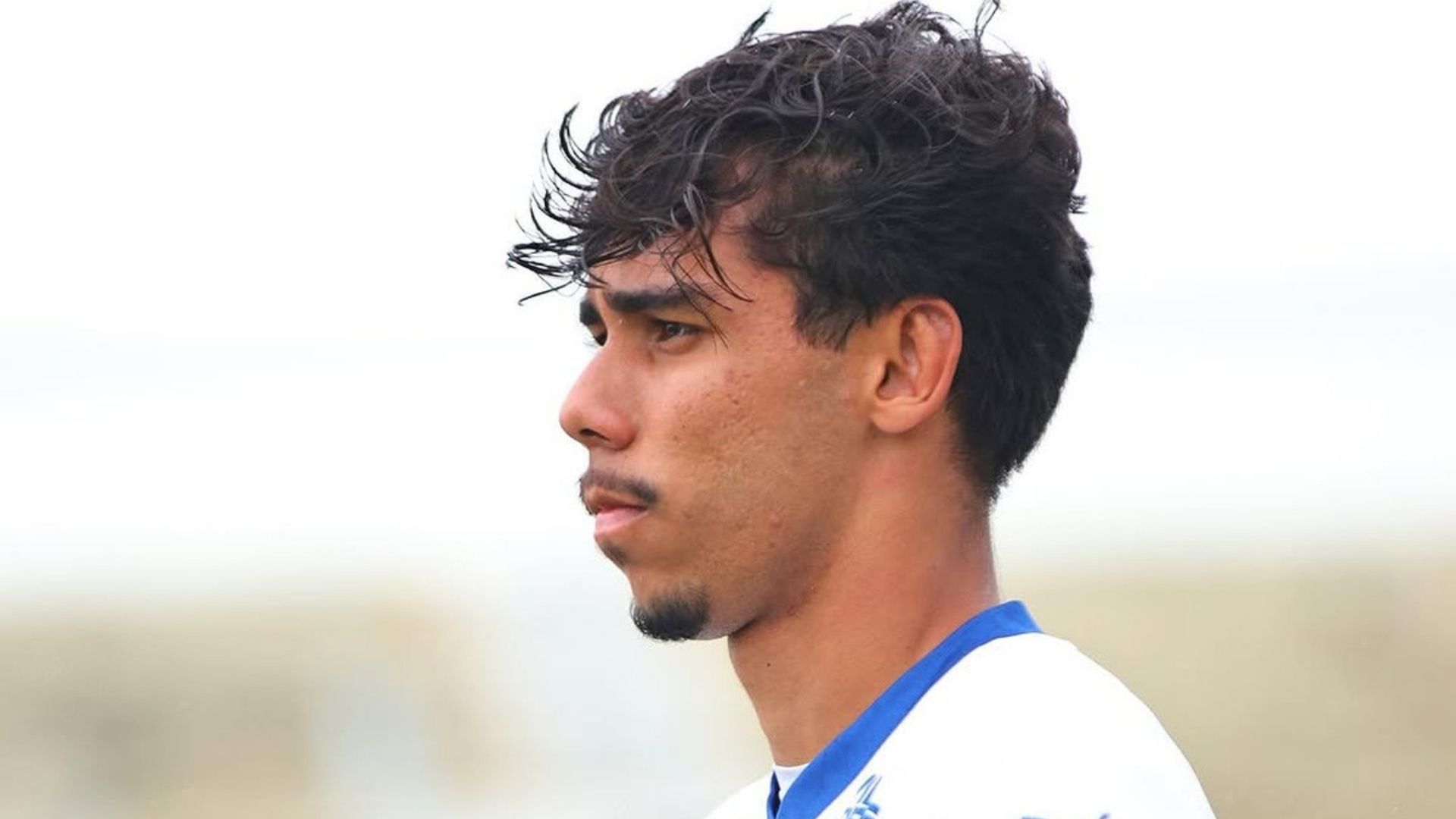 João Andrade com as cores do Esporte Clube Bahia - Foto: Divulgação | @RaphaMarquesFoto