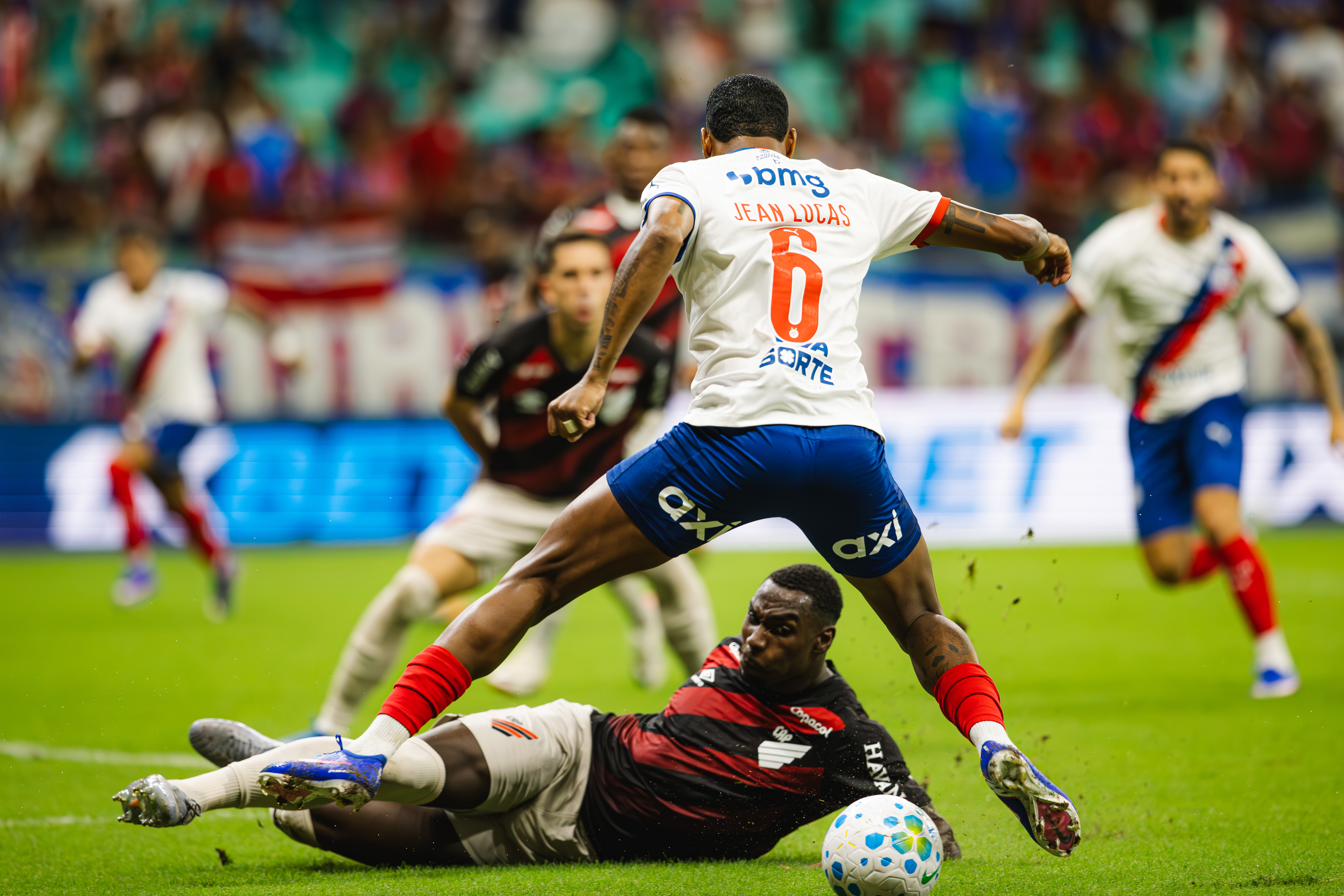 Bahia e Athletico-PR
