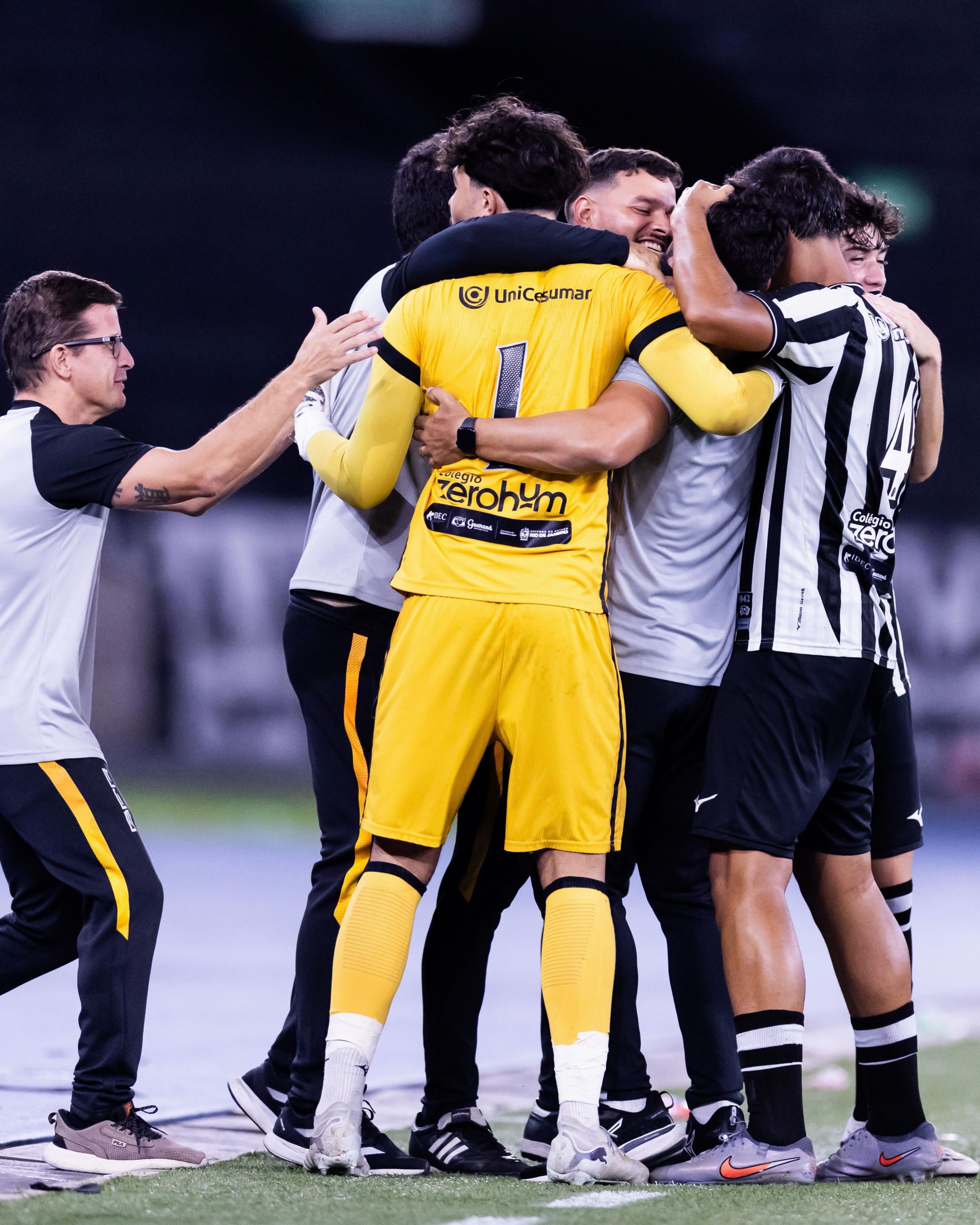 Bruninho Samudio, filho de Eliza Samudio e Bruno Fernandes, joga na base do Botafogo | Reprodução/Redes sociais
