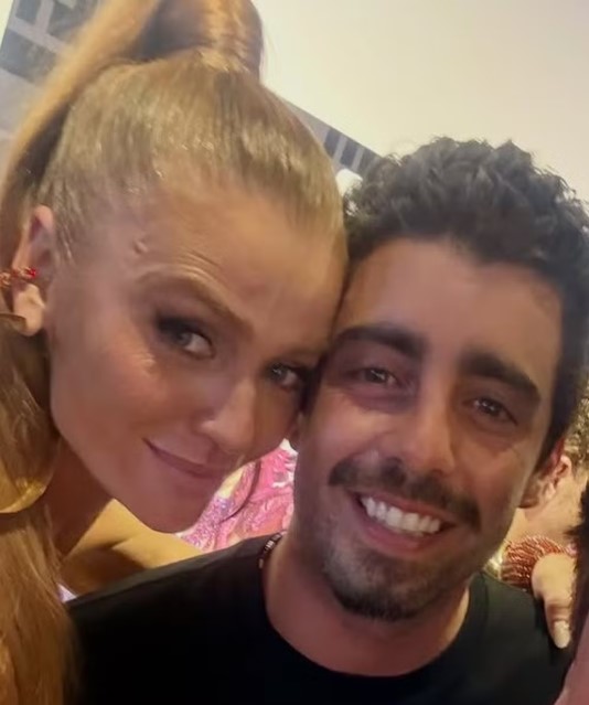 Pedro Scooby não aceita fim do casamento e parte para cima de Cintia Dicker