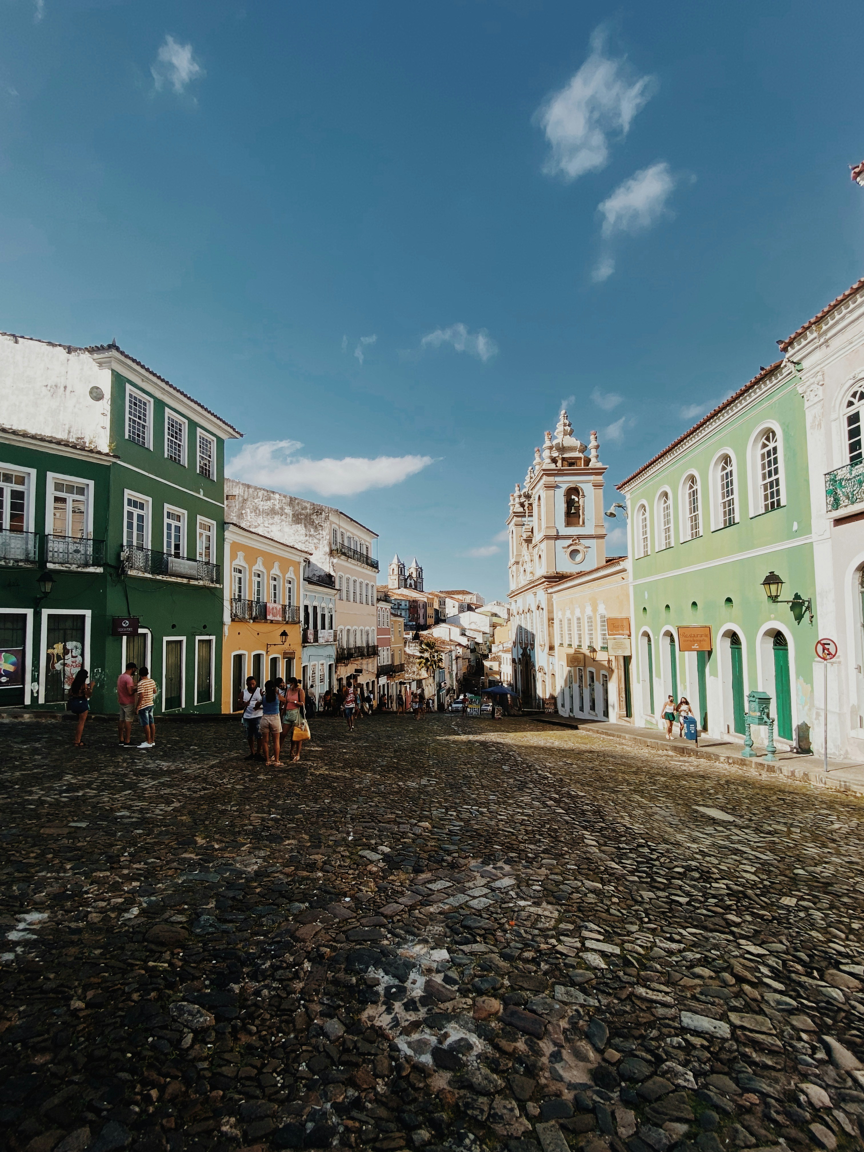 Bahia recebe 138 mil estrangeiros e tem melhor desempenho de turismo do Nordeste em 2026 | Unsplash