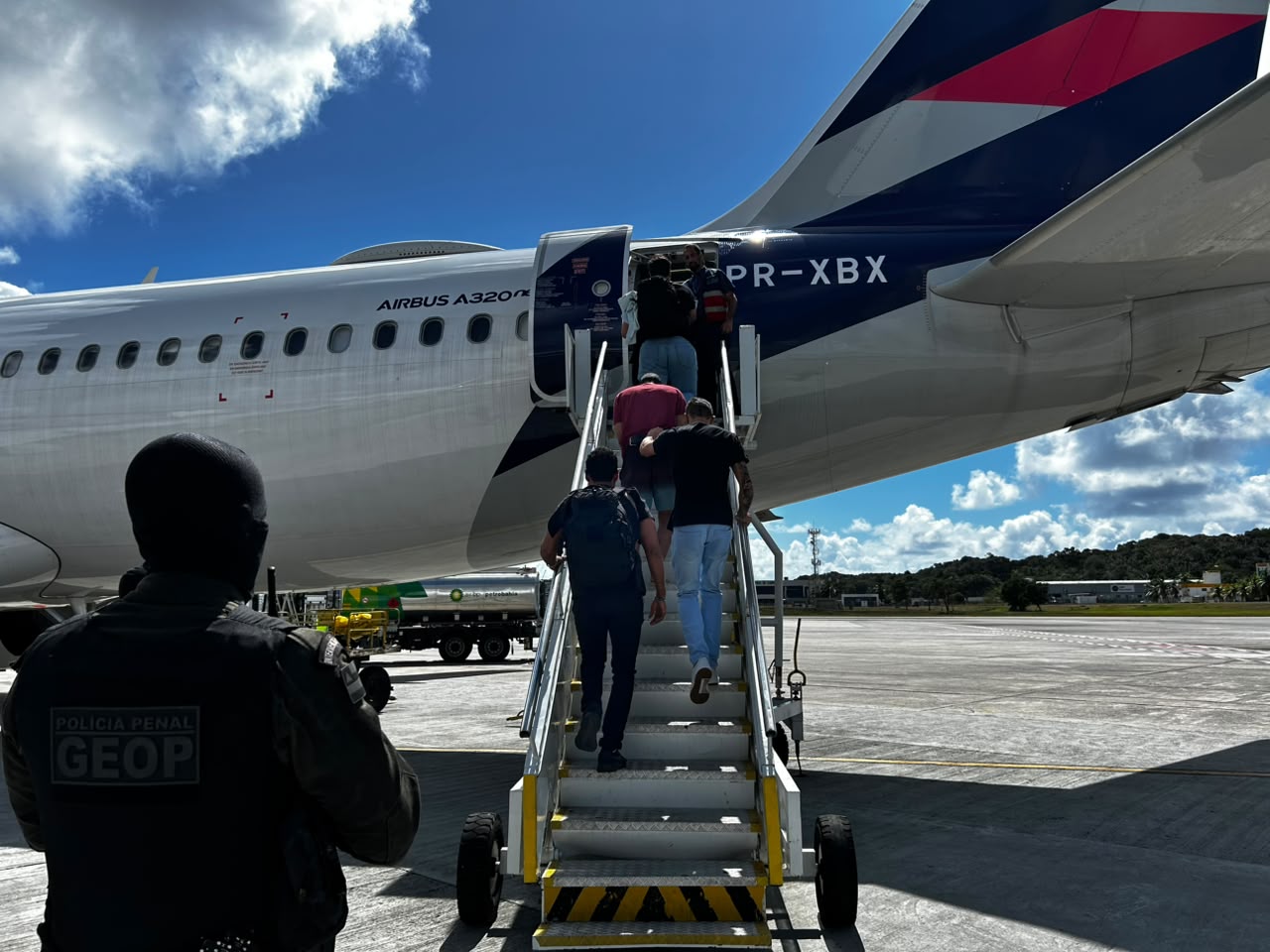Cinco chefes de facções são transferidos da Bahia para presídios federais de segurança máxima - Foto Marcia Santana  SSP-BA