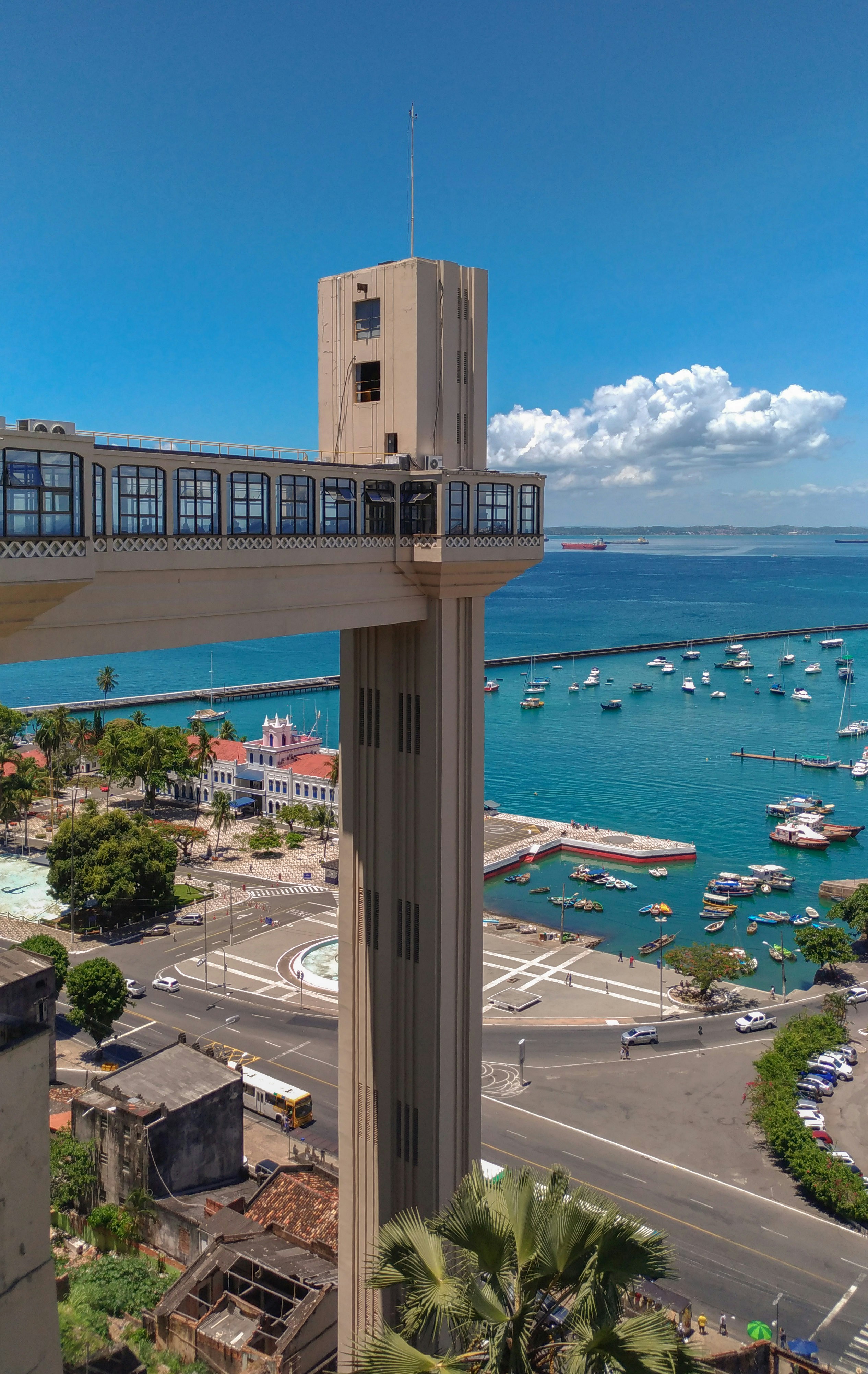 Bahia recebe 138 mil estrangeiros e tem melhor desempenho de turismo do Nordeste em 2026 | Unsplash