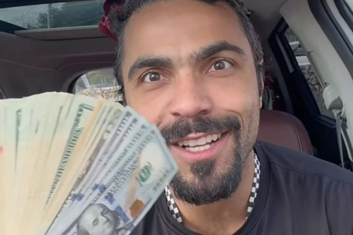 Influenciador brasileiro Bruno Freitas, conhecido como 