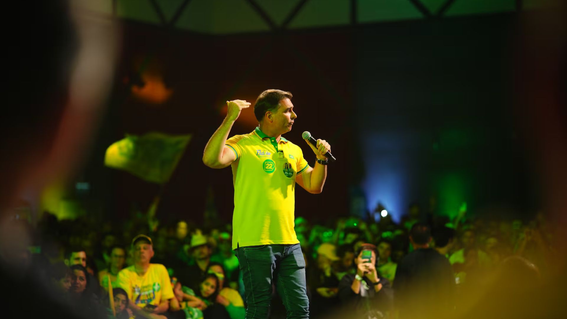 Flávio propõe programa "Minha Primeira Empresa" e provoca: “Você quer deixar de herança pro seu filho o Bolsa Família?”