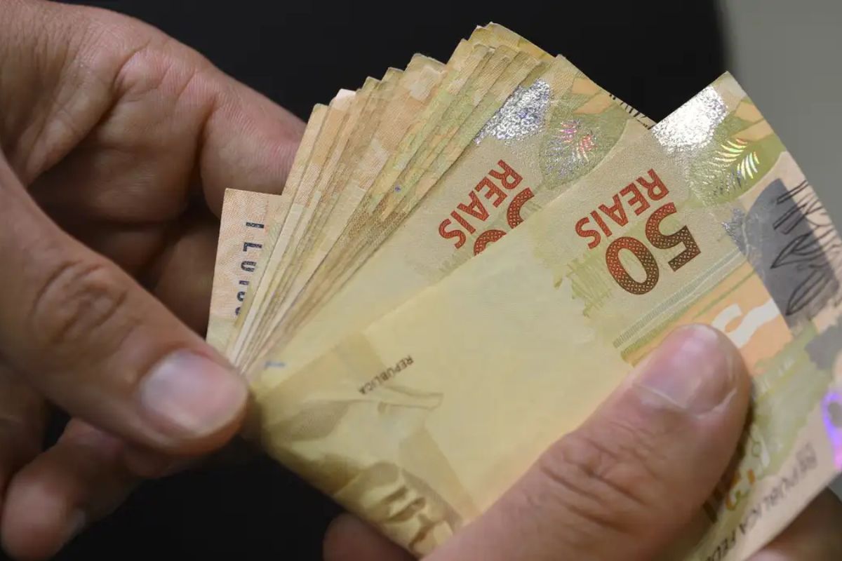 Empresa de emprstimos consignados vira alvo da Justia po | Brasil | QTU Notícias