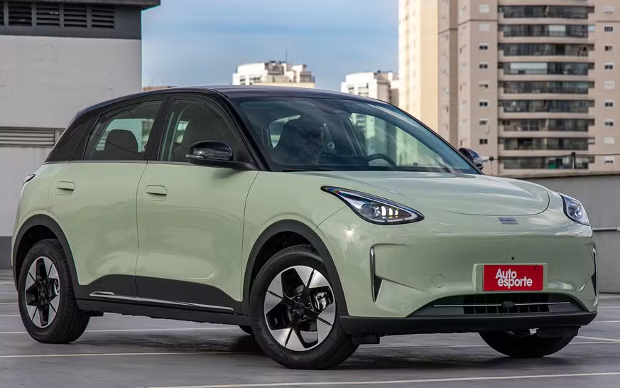 Geely EX2