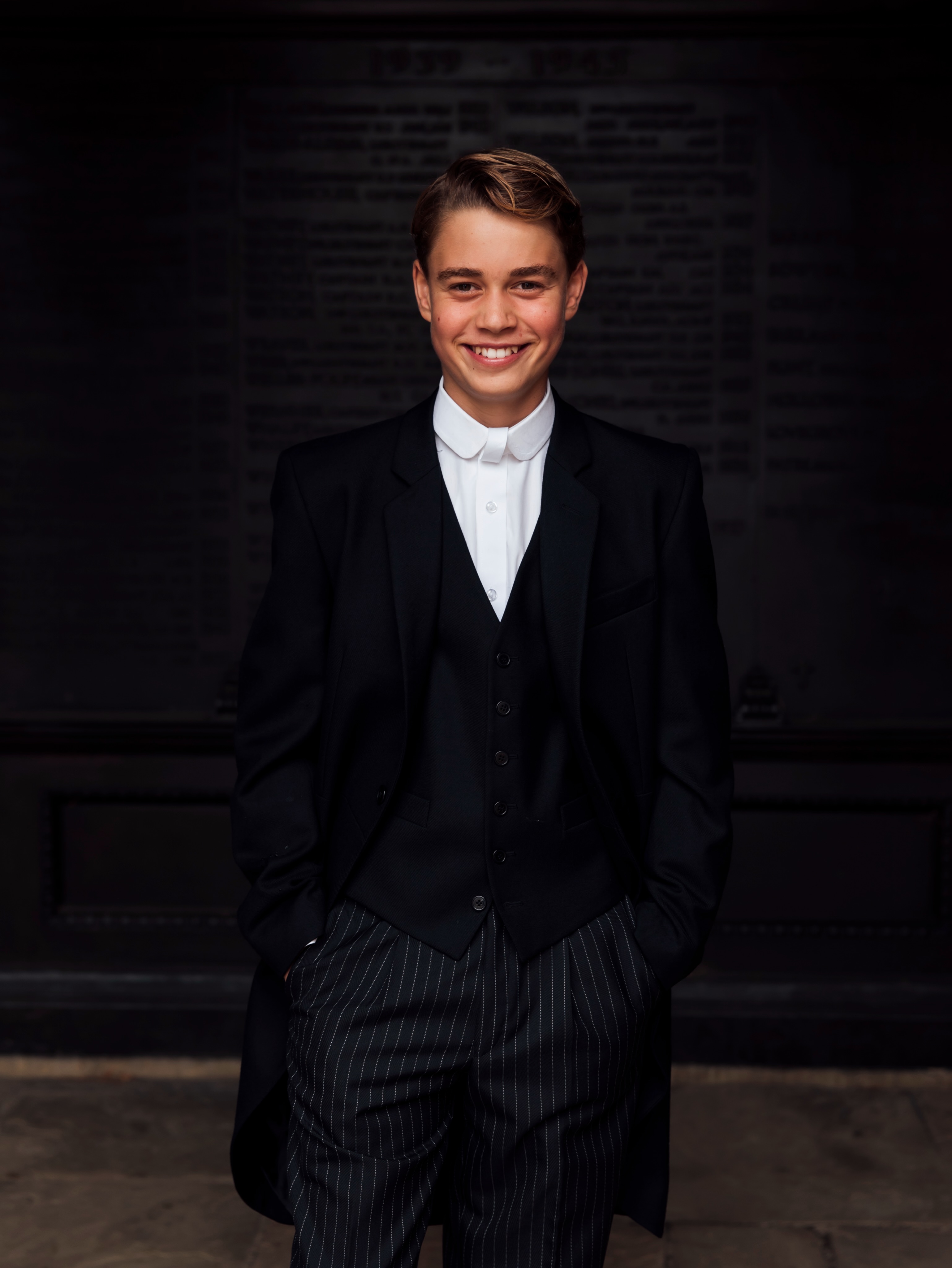 Príncipe George, filho de William e Kate no primeiro dia em Eton | Reprodução