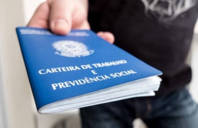 Carteira de Trabalho - Foto: Divulgação / Pixabay