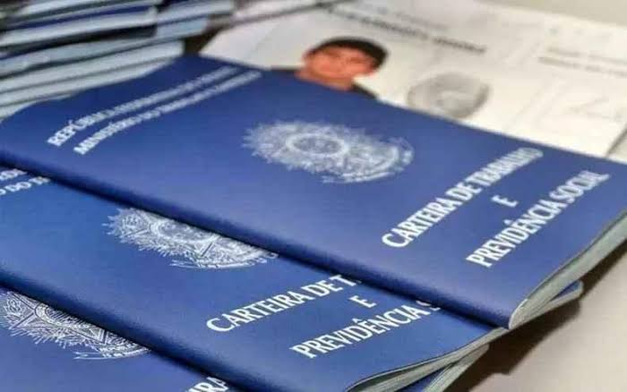 Carteira de Trabalho - Foto: Divulgação / Pixabay