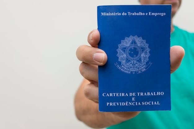 Carteira de Trabalho - Foto: Divulgação / Pixabay