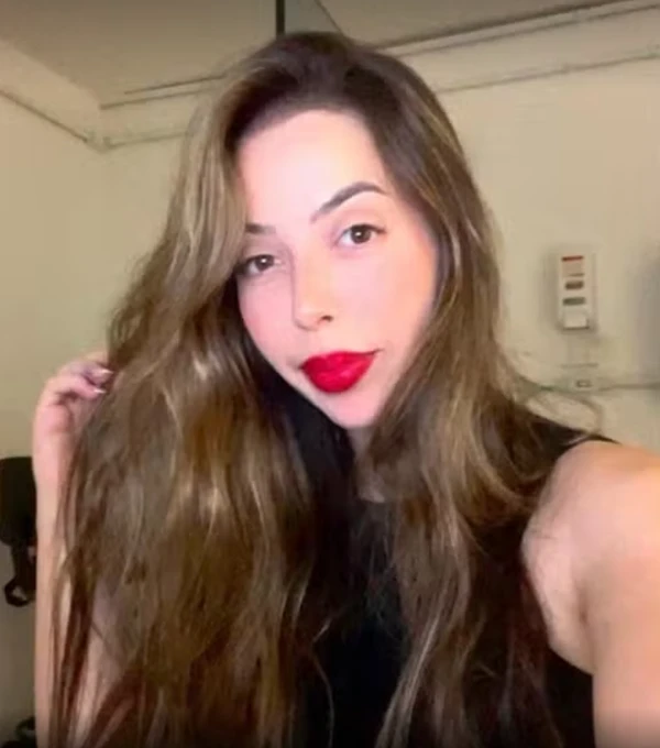 Larissa Cruz Morata