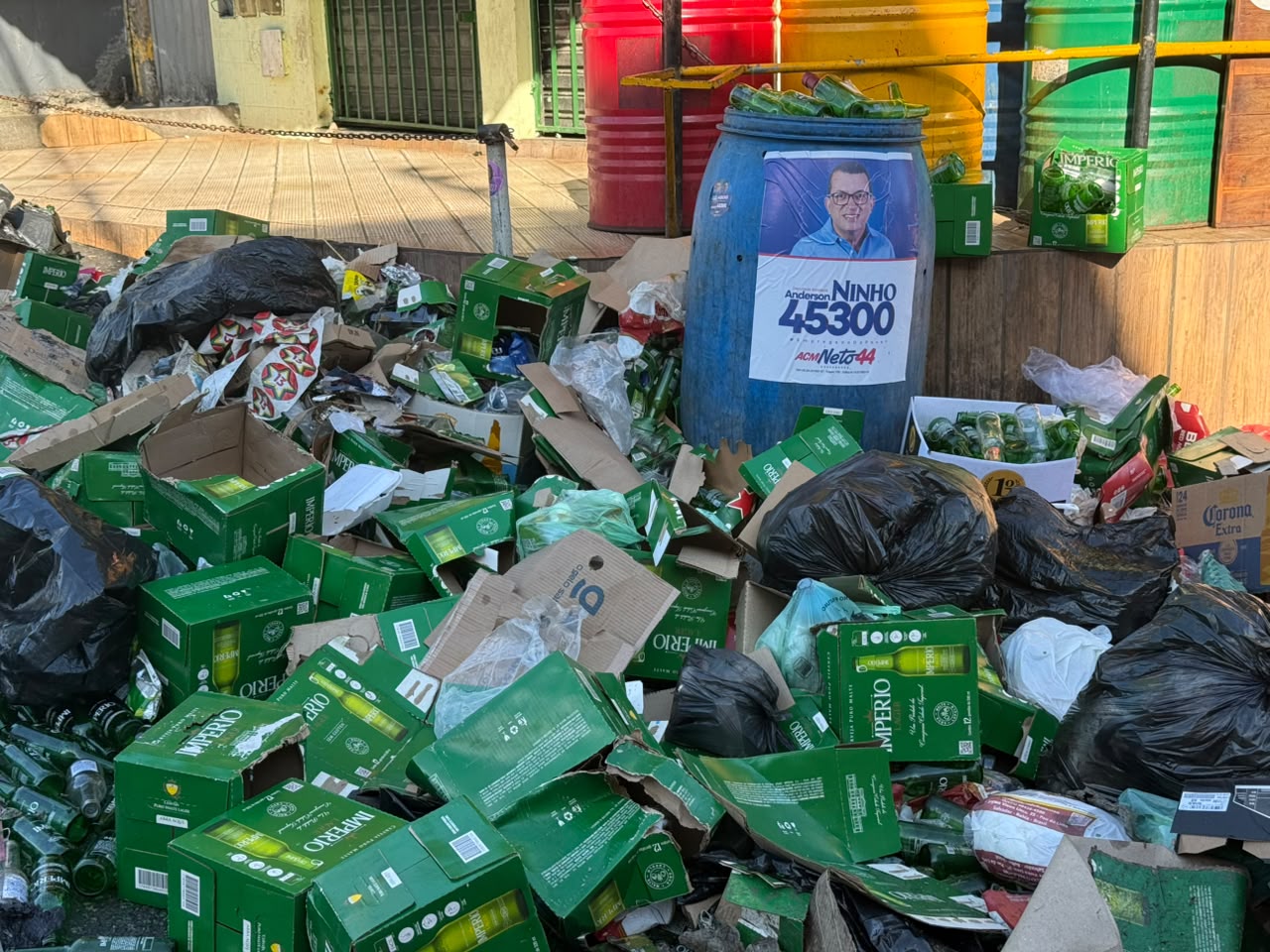 Lixo em Pau da Lima