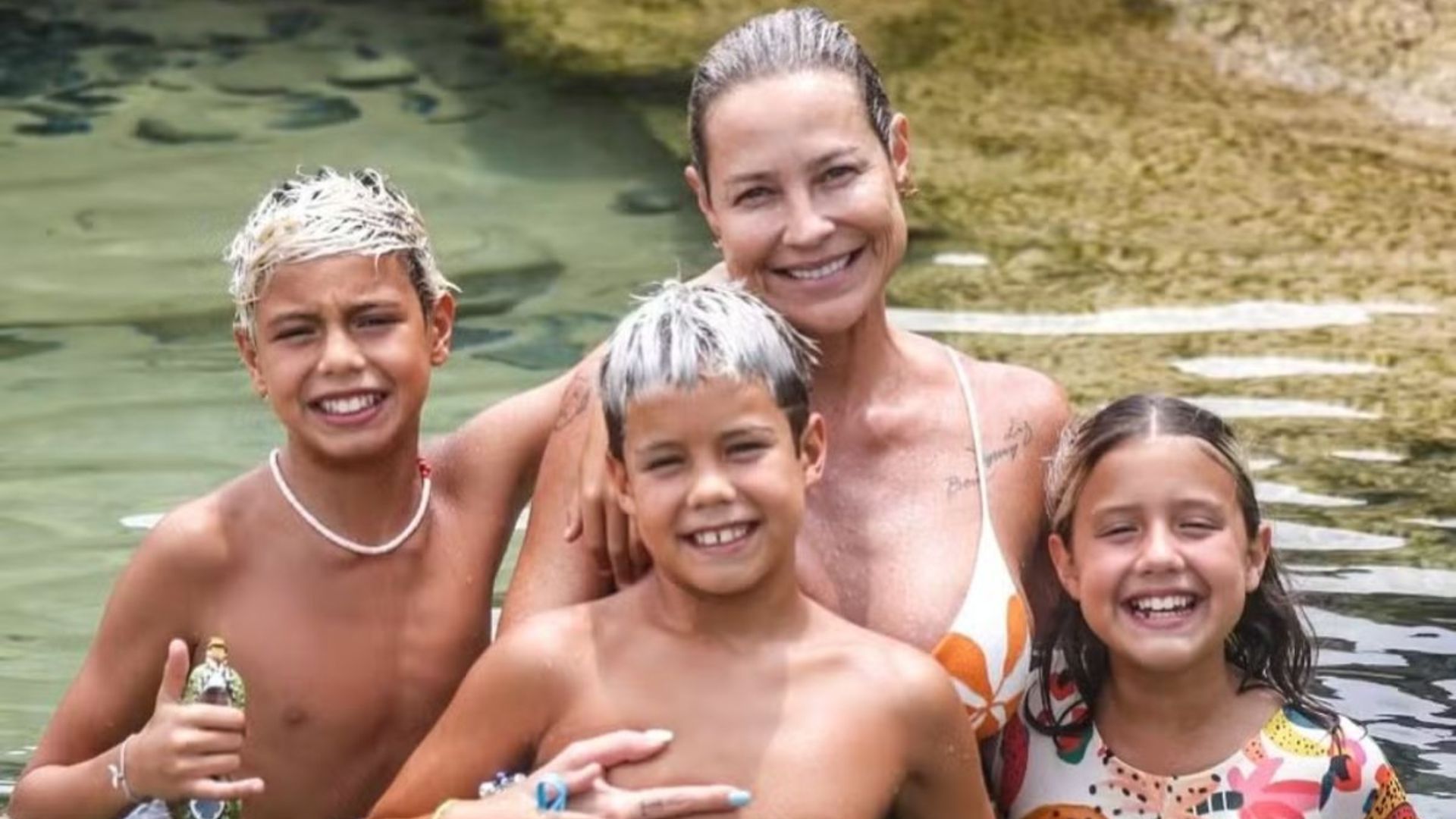Luana Piovani e Pedro Scooby são pais de Dom e dos gêmeos Bem e Liz, que estão no centro da nova discussão entre os ex-companheiros — Foto: Reprodução/Instagram