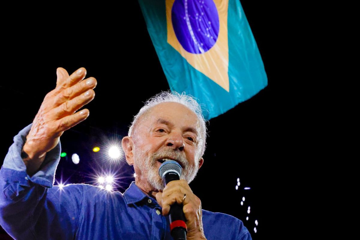 Lula aponta que Nikolas Ferria passa o tempo fazendo fake news: “Imbecil de marca maior”