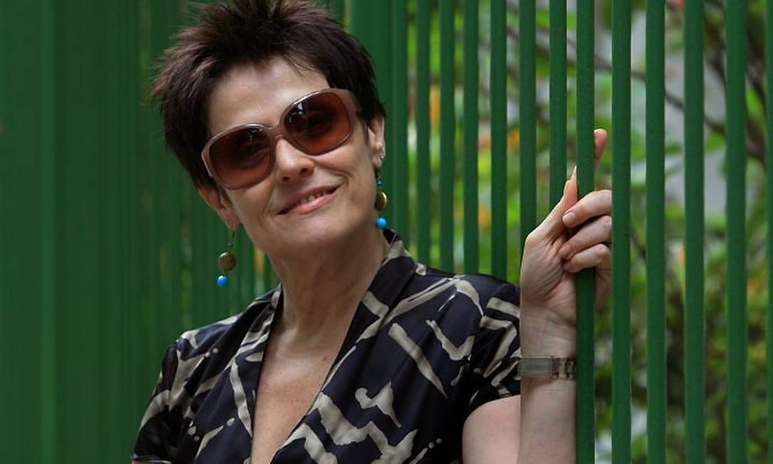 Atriz Nina de Pádua