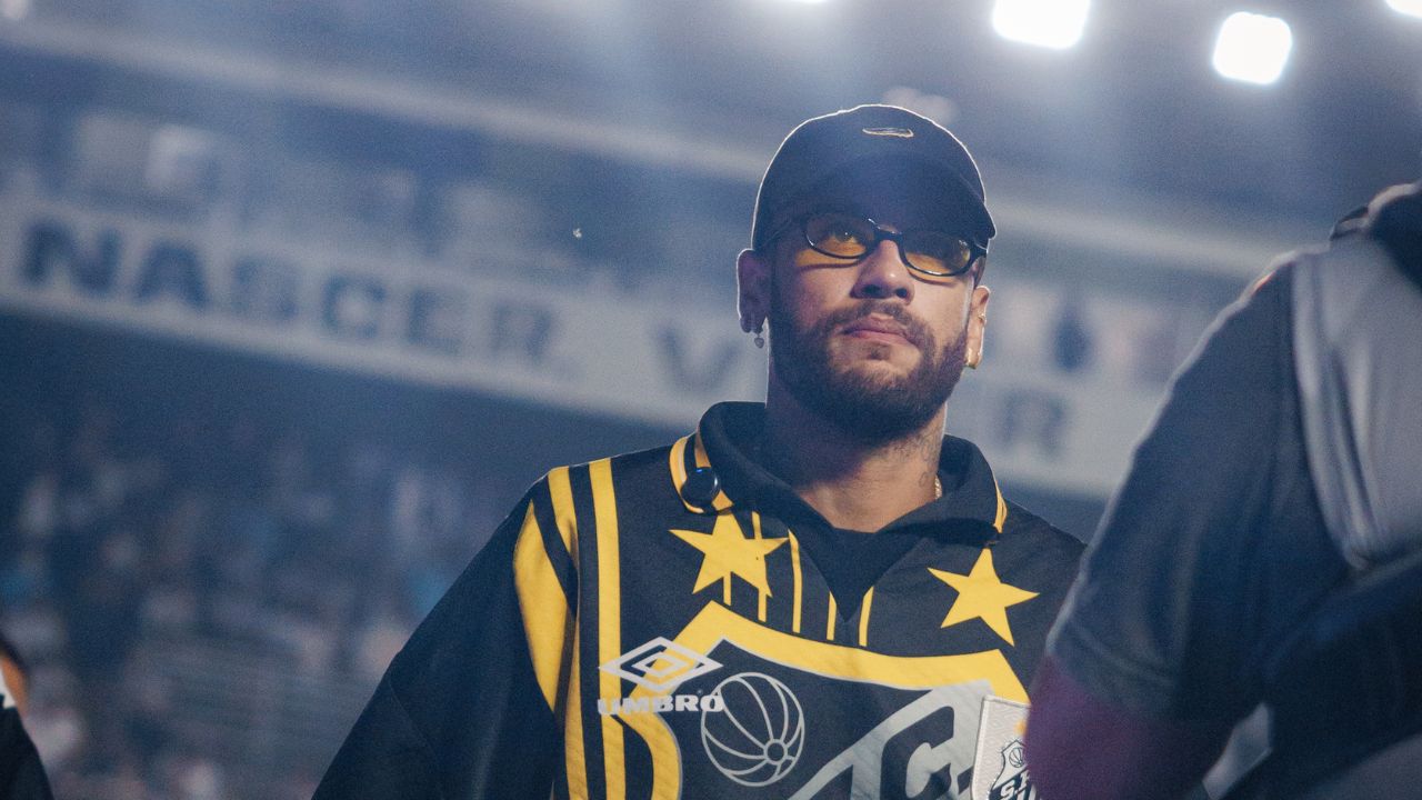 Clima quente! Neymar dispara contra torcida do Atlético-MG: "sou melhor que todos"