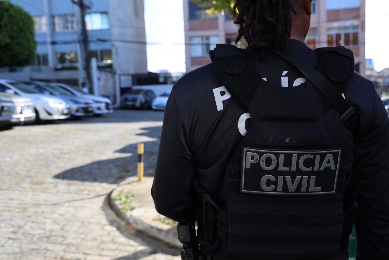 Operação Valor Venal investiga fraude no IPTU em Salvador - Fotos: Pedro Moraes e Bruno Ricardo / Ascom-PCBA