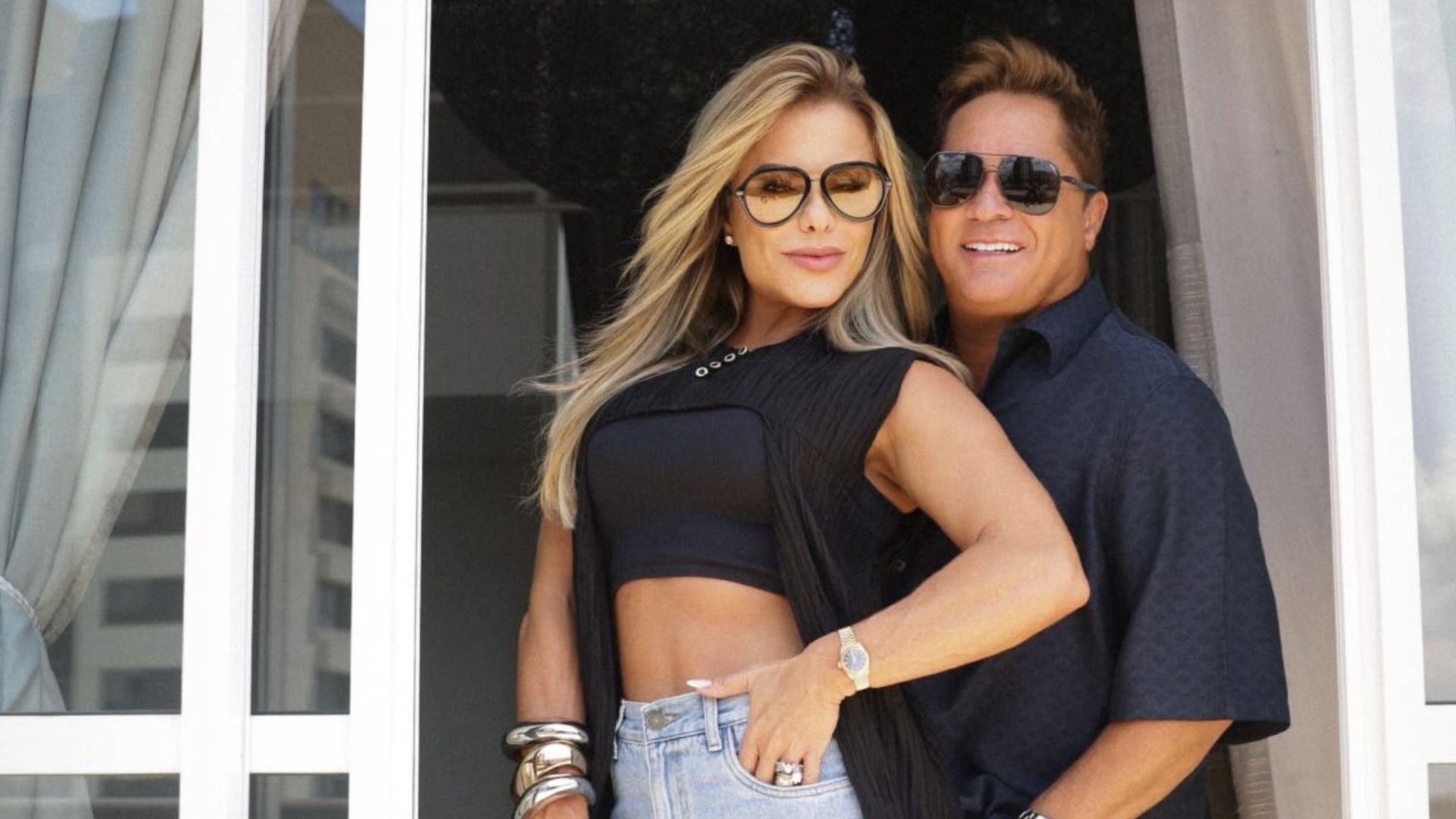 Poliana Rocha e Leonardo estão juntos há mais de três décadas e oficializaram o casamento em 1995 — Foto: Reprodução/Instagram