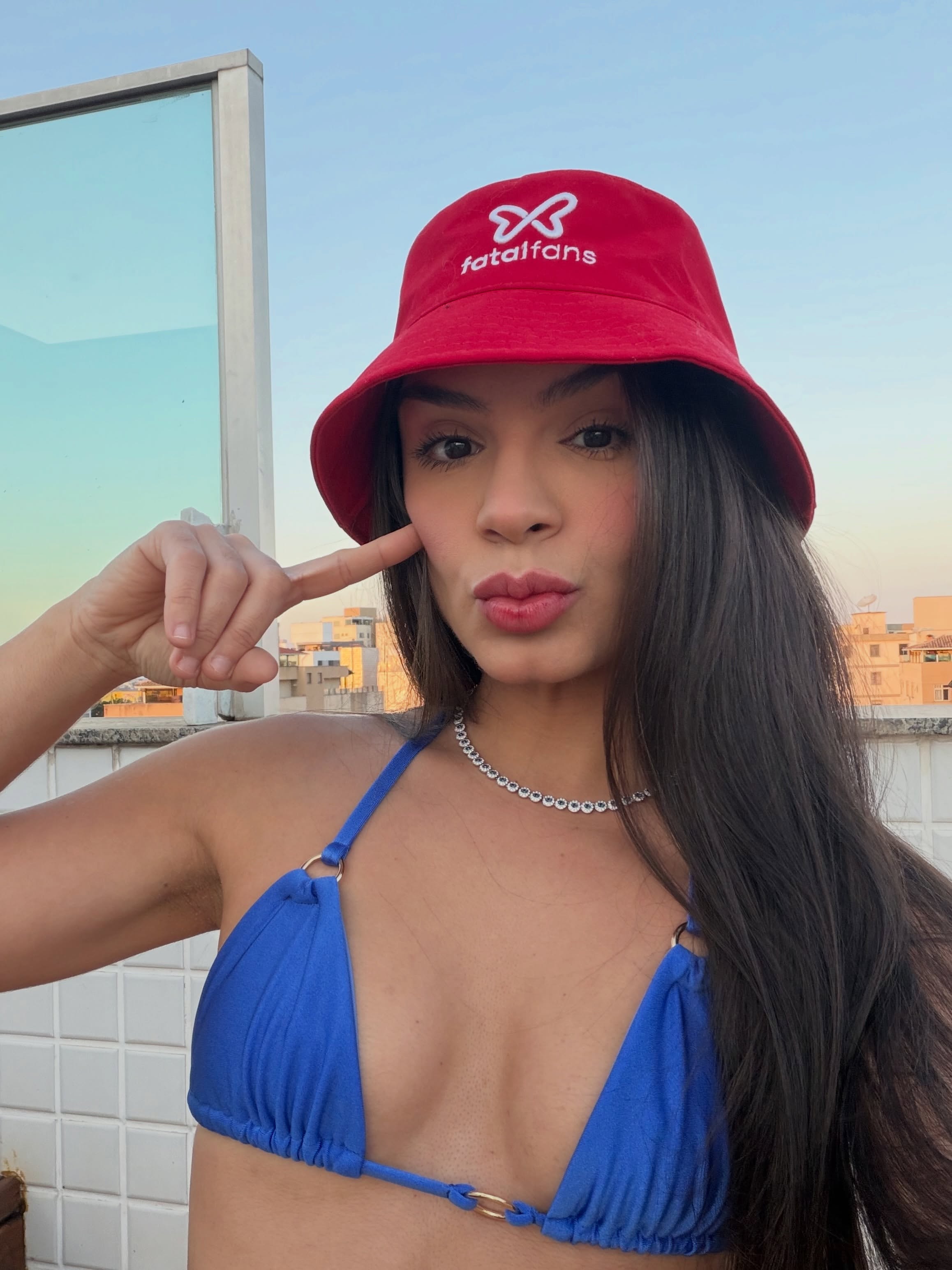 Kellyta Tharsys Amorim, modelo brasileira em lista de Vorcaro