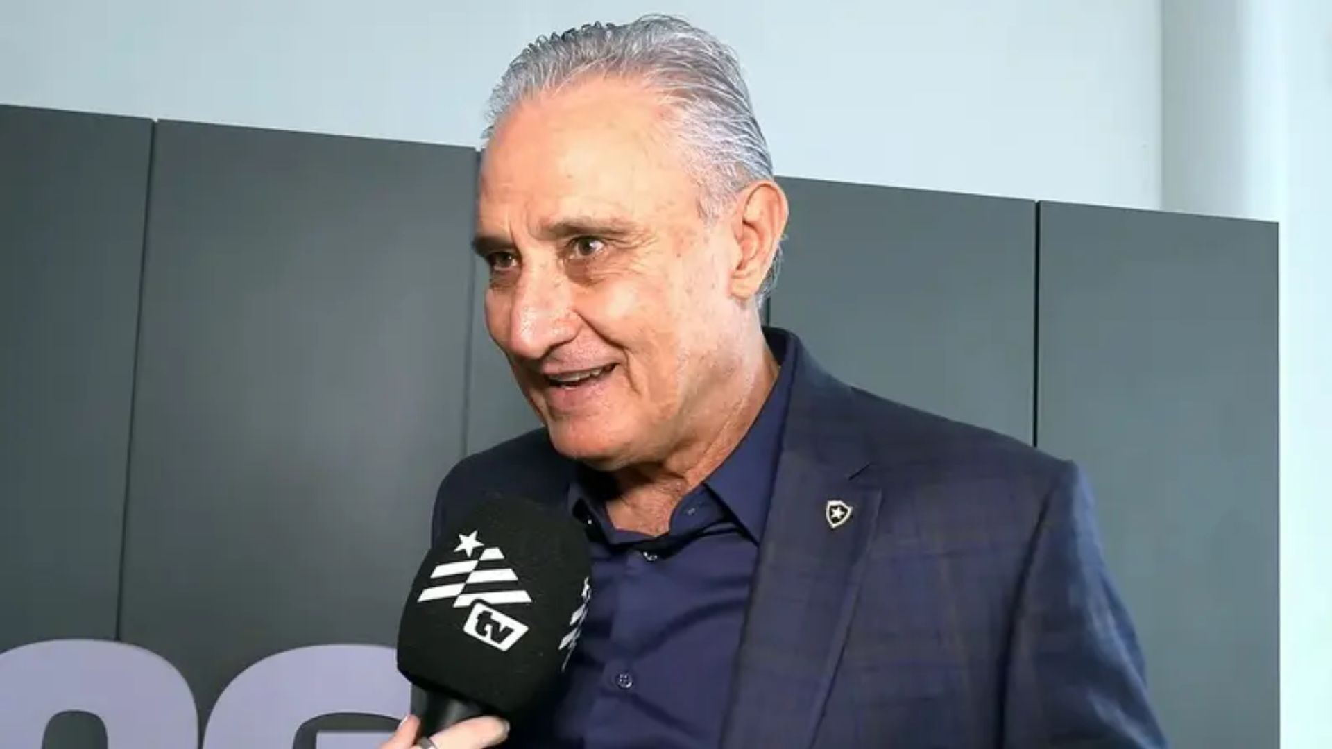 Tite em apresentação pelo Botafogo - Foto: Vitor Silva / Botafogo